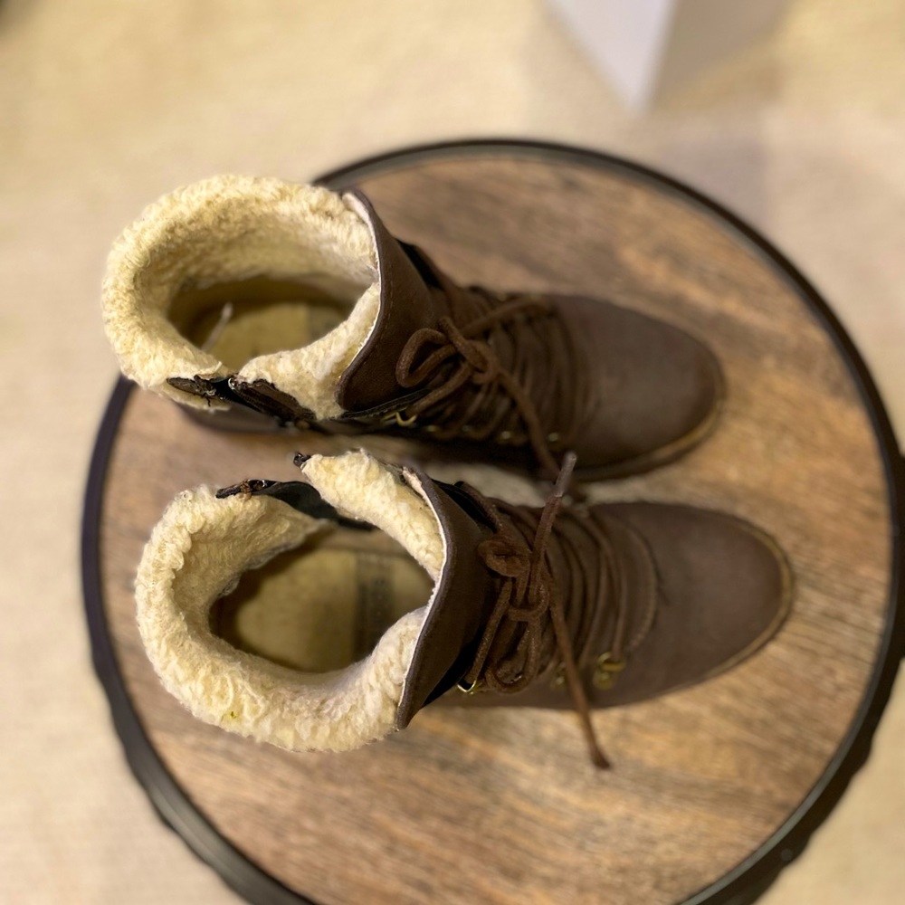 Brown Booties with Wool inside